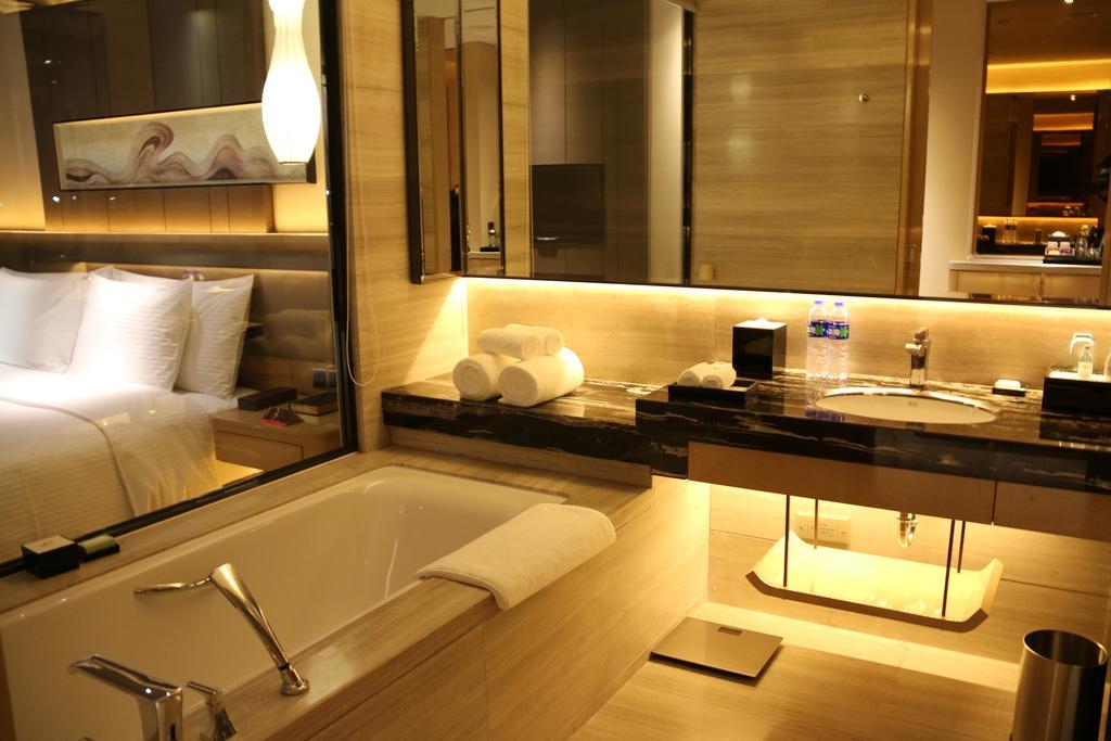 ホテル Wanda Realm Bengbu 部屋 写真